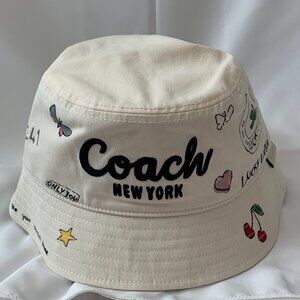 COACH Sketch Graphic Printed Bucket Hat in Chalk Sz M/L